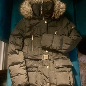 Michael Kors Black Belted Down Puffer Coat Jacket Fur Trim Hood S, Retails $320